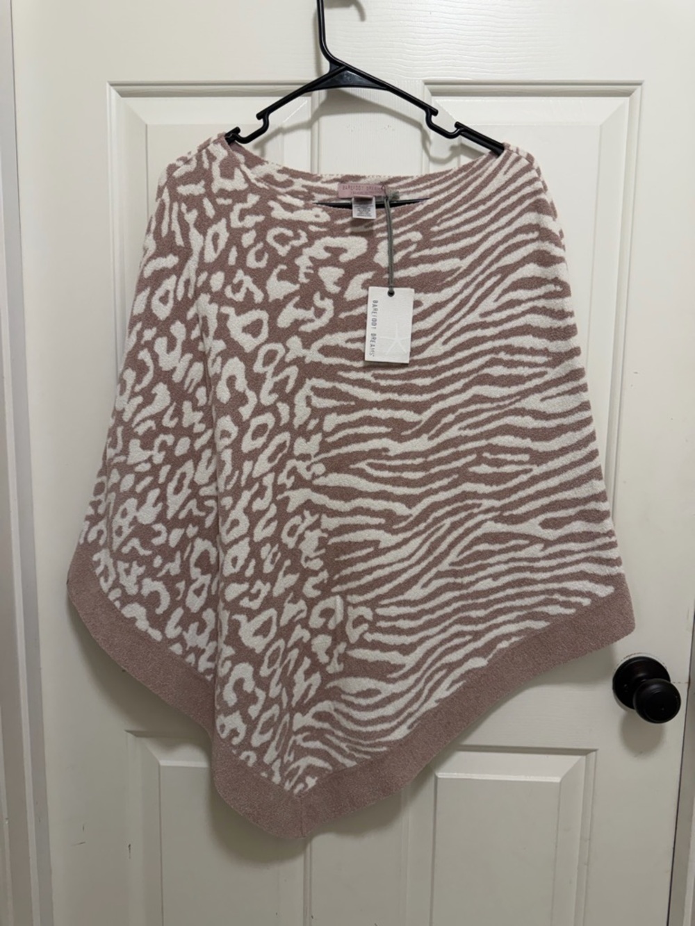 Barefoot Dreams Cozy Chic Ultra Lite Ocean Breeze Poncho Faded Rose Animal - Picture 2 of 7